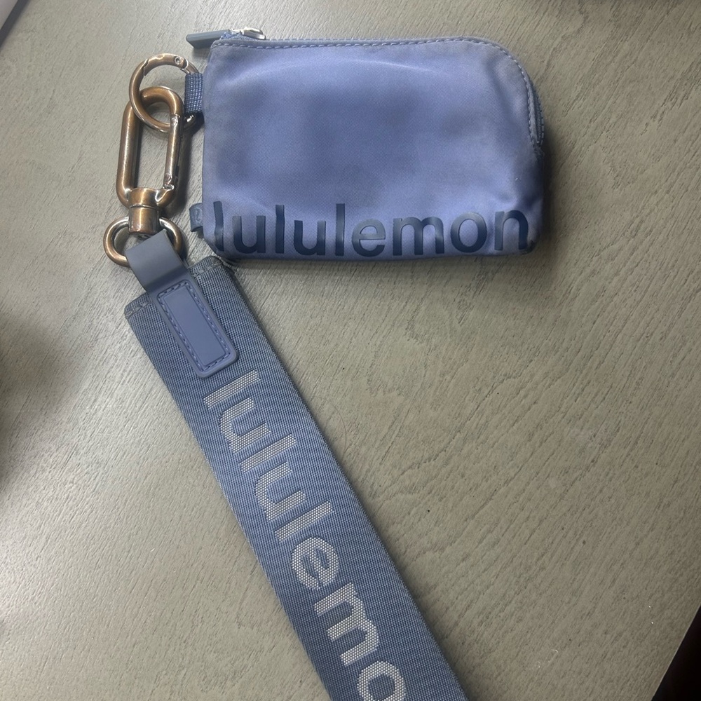 Lululemon blue strap and pouch with Branding